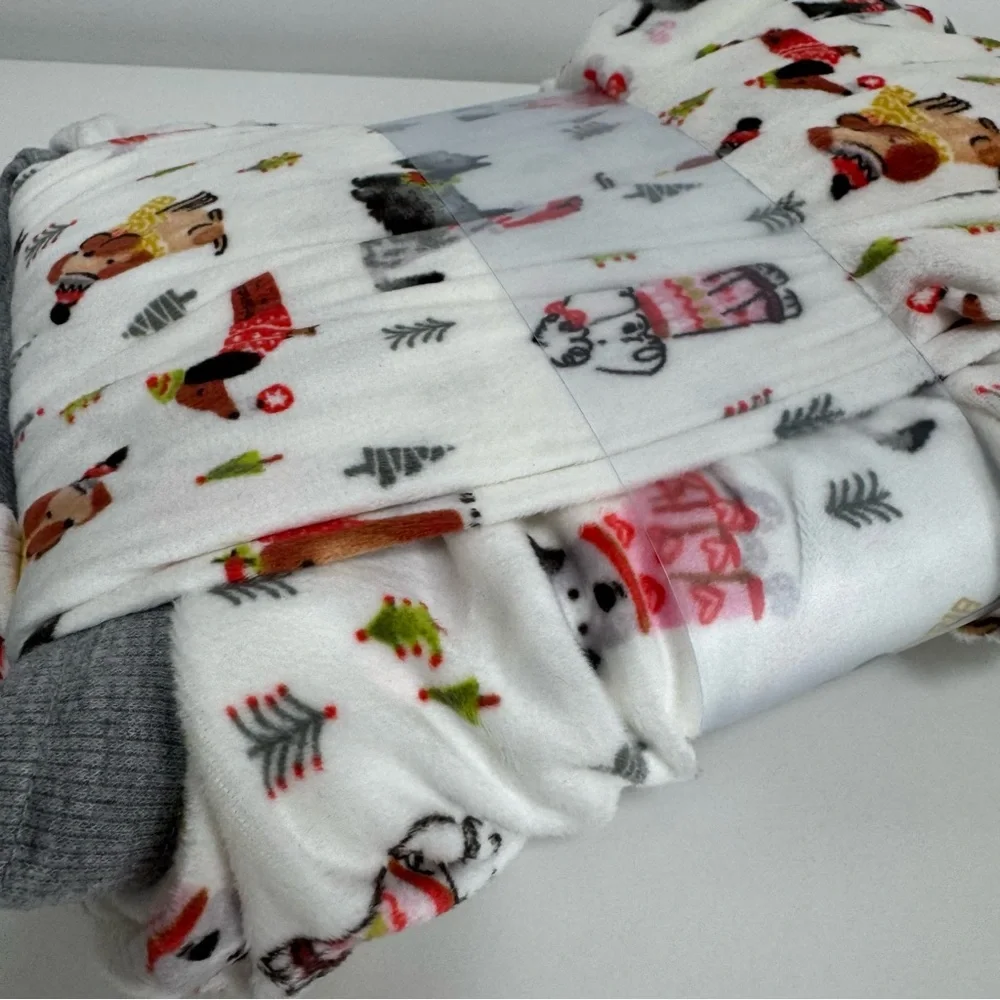 Cuddl Duds Christmas Dogs Fleece Pajama Set‎ Women Large V-Neck Top Joggers